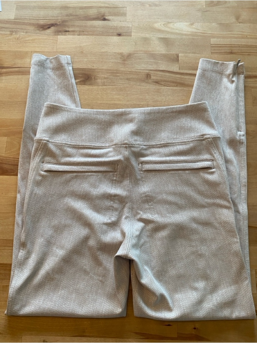 Athleta Delancey Skyline High-Rise Leggings Cream SP NWOT - Picture 3 of 12